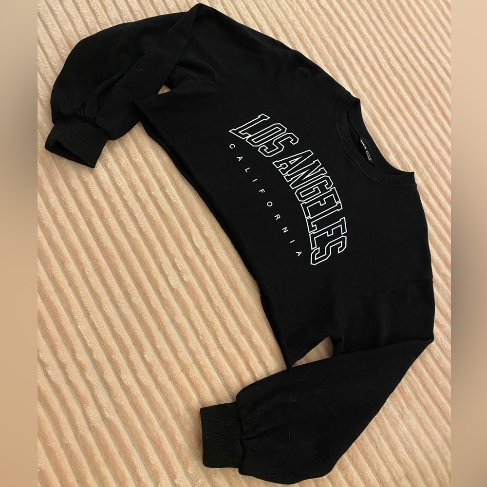SHEIN Black Cropped Sweater Los Angeles Graphic Streetwear Size Small